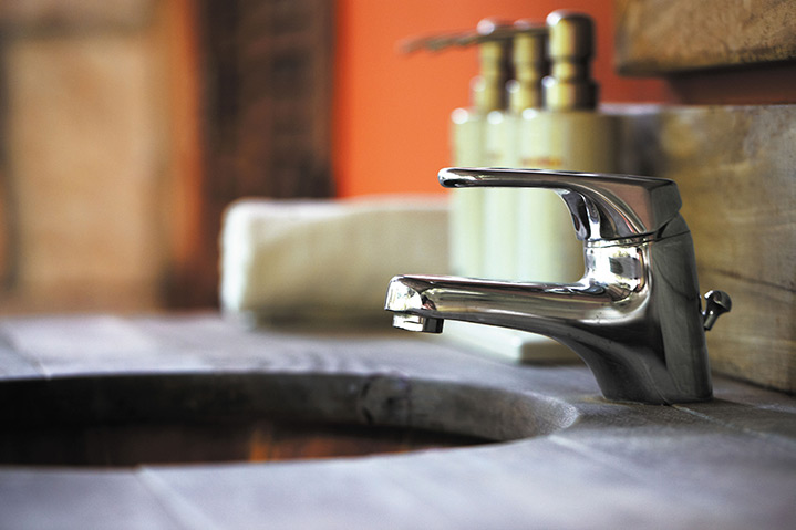 A2B Plumbers are able to fix any leaking taps you may have in Kingsbury. 